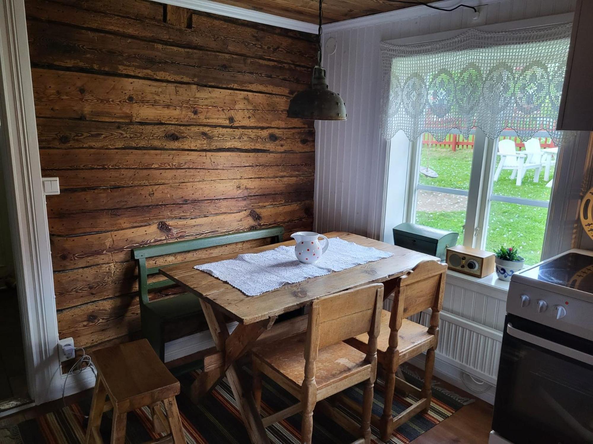 마리안넬룬드 Bullerbyn - Mellangarden - Astrid Lindgren'S Family House 빌라 외부 사진