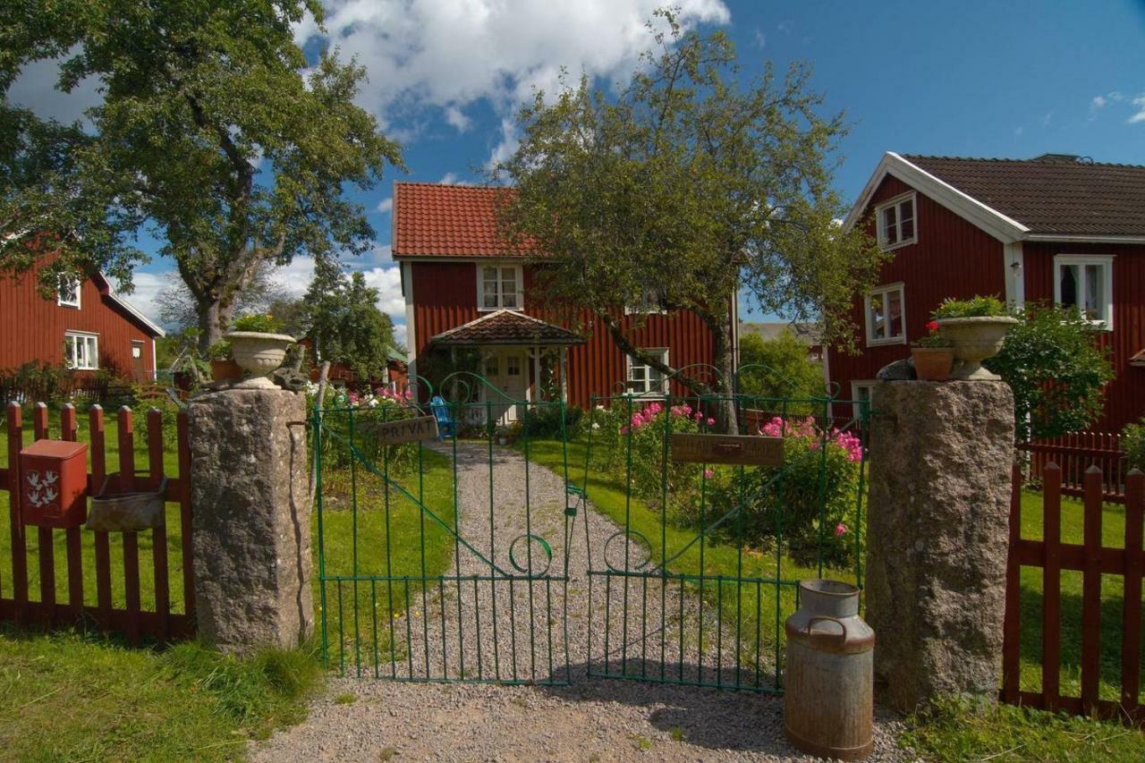 마리안넬룬드 Bullerbyn - Mellangarden - Astrid Lindgren'S Family House 빌라 외부 사진